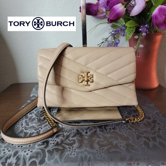 Tory Burch Handbags - Tory Burch KIRA CHEVRON CHAIN WALLET Crossbody